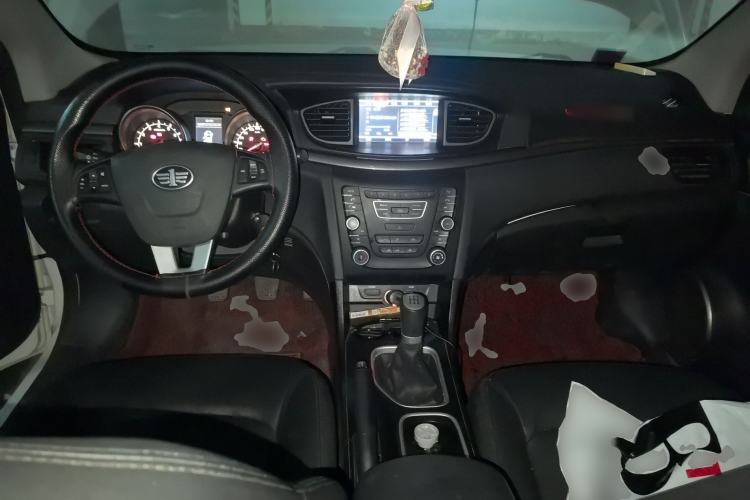 Used Bestune B50 2016 1.6L manual luxury version