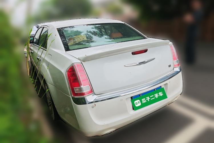 Used Chrysler 300C 2013 3.6L Luxury Edition
