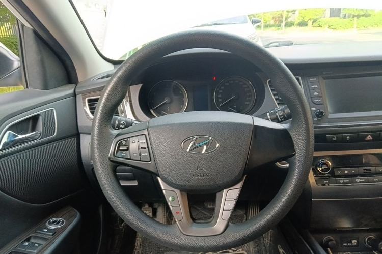 Used Hyundai Mistra 2016 1.6T Automatic Smart GLS
