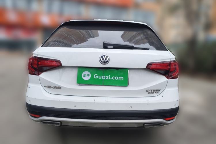 Used Volkswagen C-TREK 2017 230TSI DSG Comfort Version
