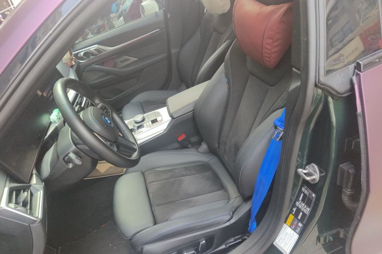 Used BMW i4 2023 eDrive40
