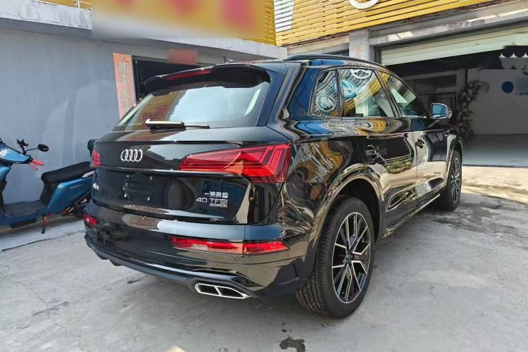 Used Audi Q5L 2025 Facelift 45th Anniversary Collector's Edition 40 TFSI Luxury Dynamic Version
