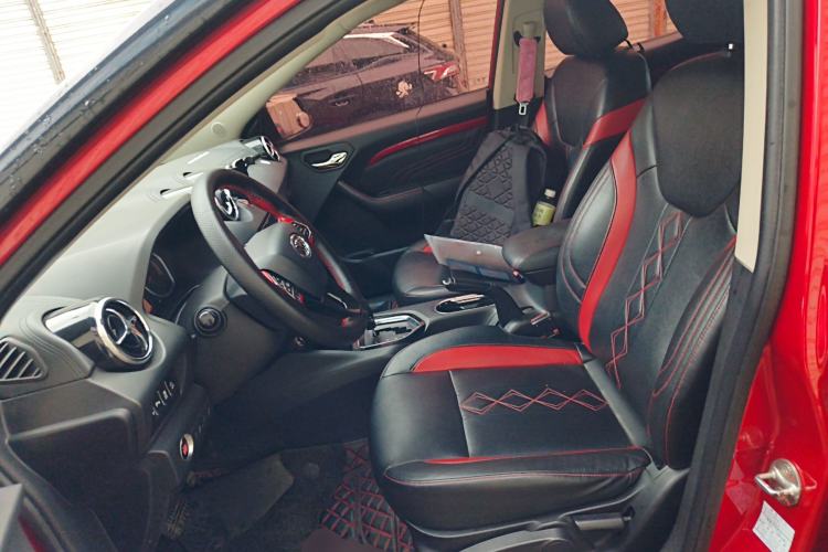 Used Soueast DX3 2016 1.5T SRG CVT Flagship Edition Left Front Seat