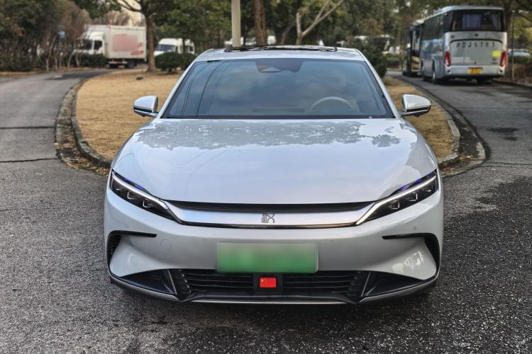 Used BYD Han 2024 EV Glory Edition 506KM Front-Wheel-Drive Premium Model