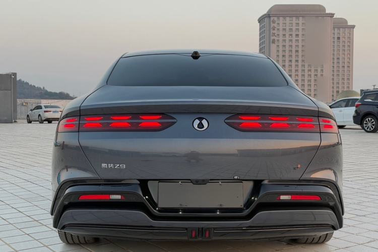 Used Denza Z9 2024 1100 km All-Wheel-Drive Ultra Version