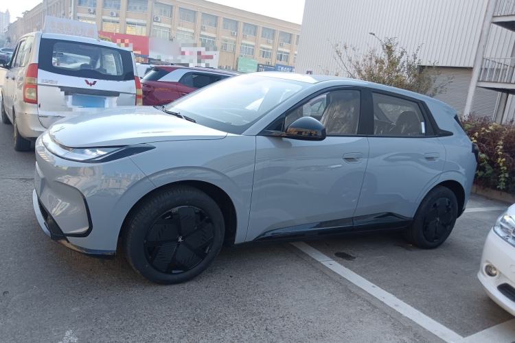 Used ARCFOX T1 2025 Model 320 PRO
