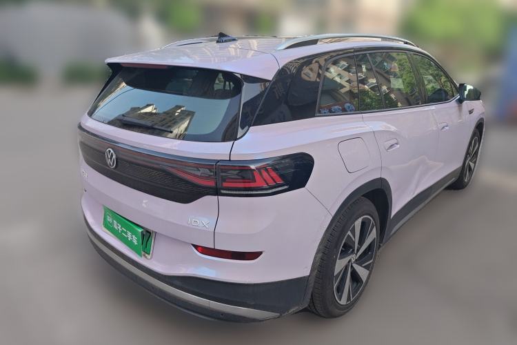 Used Volkswagen ID.6 X 2022 Intelligent Long-Range Version
