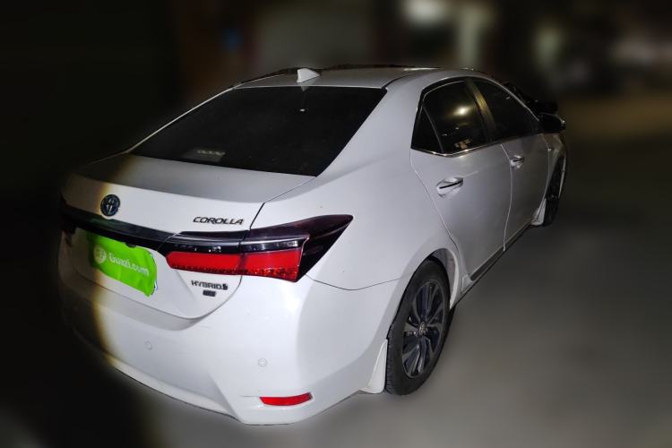 Used Toyota Corolla 2016 Dual-Engine 1.8L E-CVT Elite Edition Rear Right 45 Deg