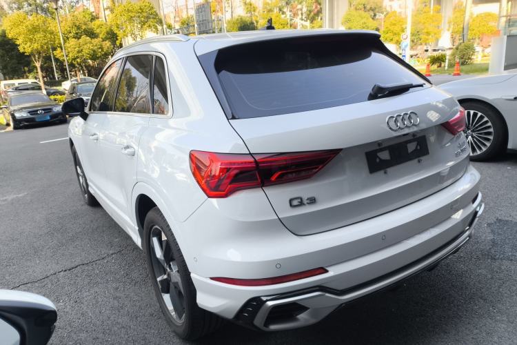 Used Audi Q3 2024 35 TFSI Fashion Dynamic Edition
