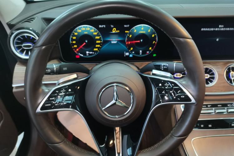 Used Mercedes-Benz E-Class 2023 E 260 L
