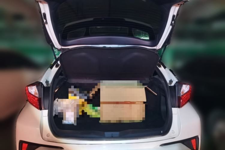 Used Toyota IZOA 2018 2.0L Yichi Version China VI Standard