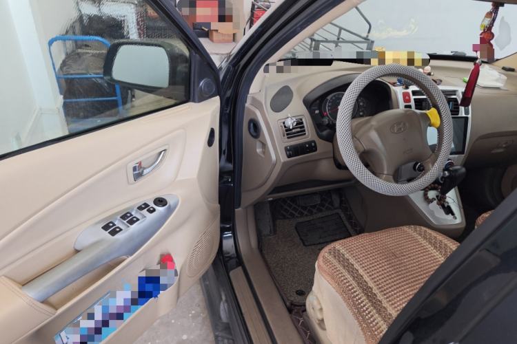 Used Hyundai Tucson 2009 2.0L Automatic Two-Wheel Drive with Sunroof