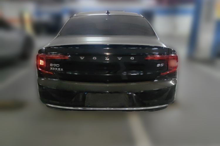 Used Volvo S90 2023 B5 Zhiyuan Luxury Edition