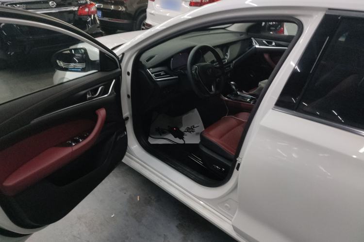 Used CHANGAN Eado 2019 Blue Whale Edition 280T GDI DCT Light-Speed Model
