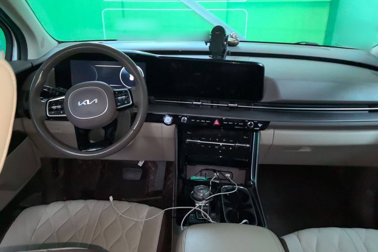 Used Kia Carnival 2021 2.0T Luxury Tech Edition
