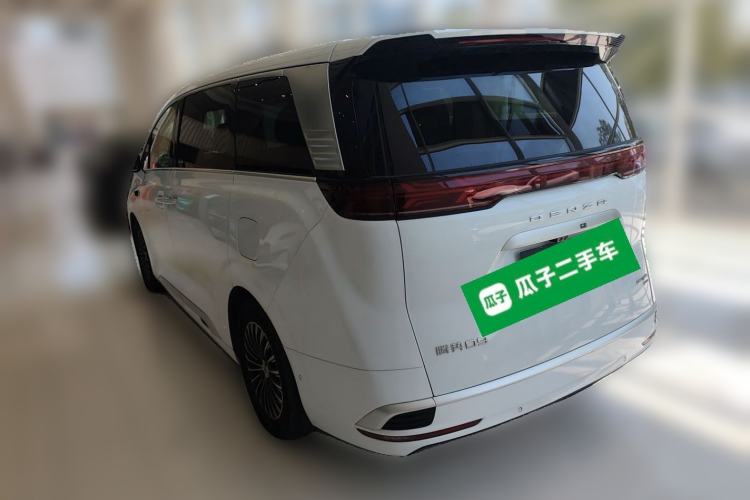 Used Denza D9 2025 DM-i Intelligent Drive 1020 Four-Wheel Drive Flagship Model Rear Left 45 Deg