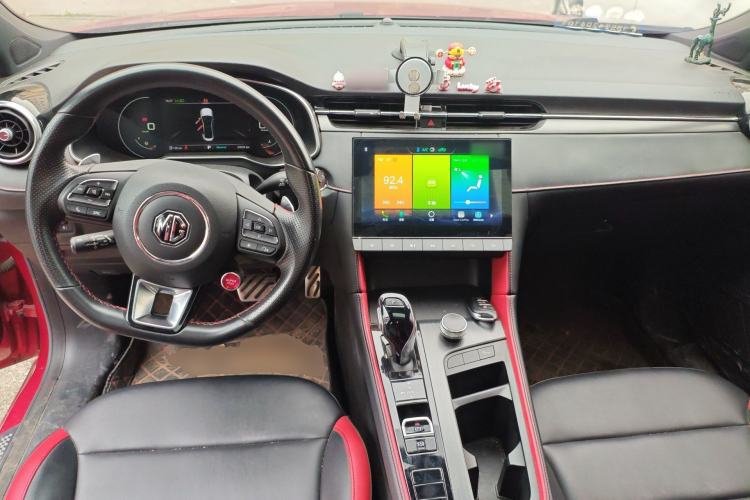 Used MG 6 2020 1.5T Automatic Trophy Luxury Edition Center Console