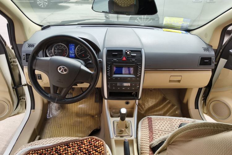 Used BAIC E Series 2013 Sedan 1.5L Manual Lotte Edition