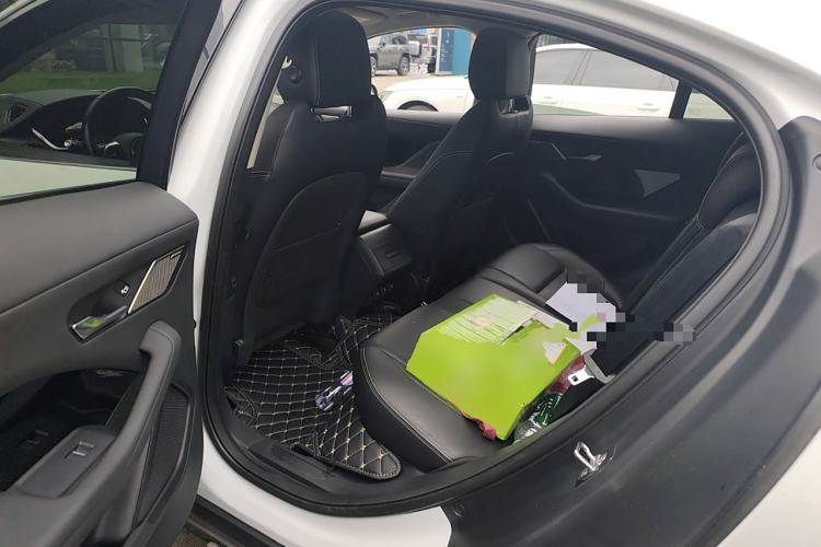 Used Jaguar I-PACE 2018 EV400 SE
