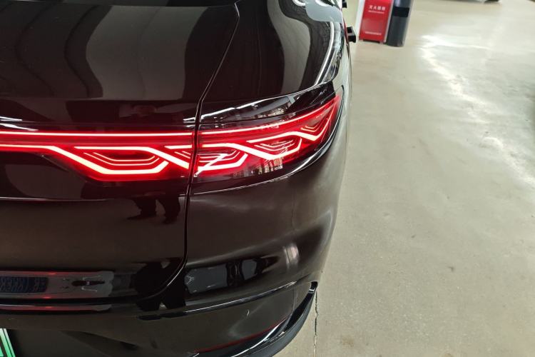 Used BYD Han 2023 DM-i Champion Edition 121KM Prestige Model
