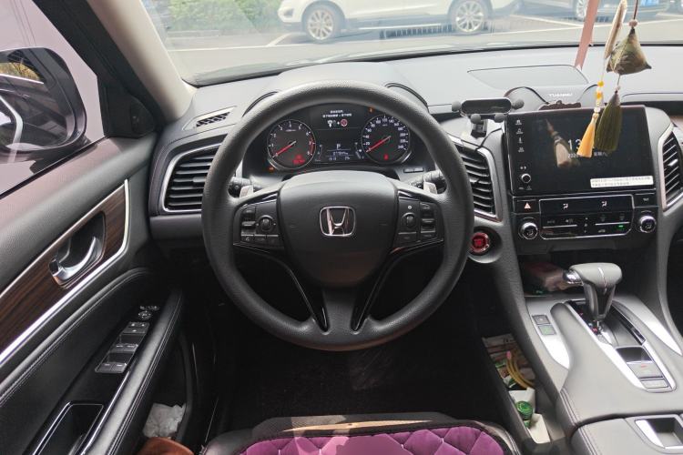 Used Honda Avancier 2017 240TURBO Two-Wheel Drive Elite Edition
