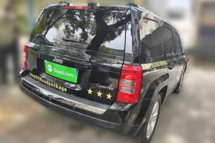 Used Jeep Patriot 2011 2.4 Luxury Edition Rear Right 45 Deg