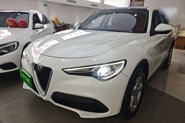 Used Alfa Romeo Stelvio 2017 2.0T 200HP Elite Edition