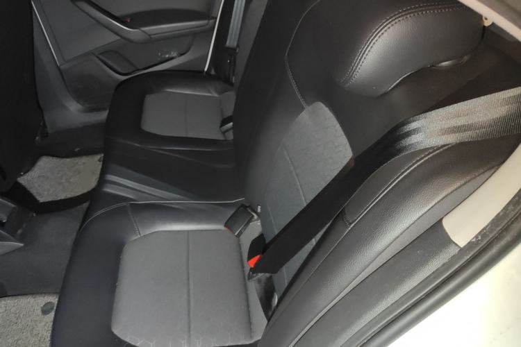 Used Volkswagen Santana 2015 1.6L Automatic Comfort Edition Left Rear Seat