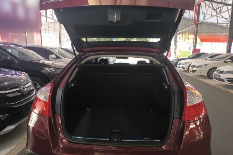 Used Honda Crosstour 2014 2.4L Luxury Edition
