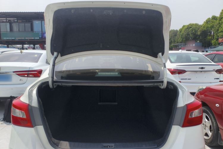 Used Nissan Sylphy 2018 1.6XV CVT Deluxe Edition Trunk