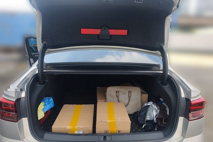 Used Volkswagen Phideon 2018 Revised Version 380TSI Two-Wheel Drive Business Edition
