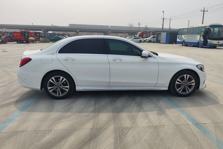 Used Mercedes-Benz C-Class 2017 Facelift C 200 L Sport Edition