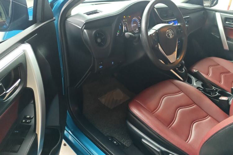 Used Toyota Levin 2017 Revised Dual-Engine 1.8H GS E-CVT Elite Sunroof Version China V Standard Driver Seat