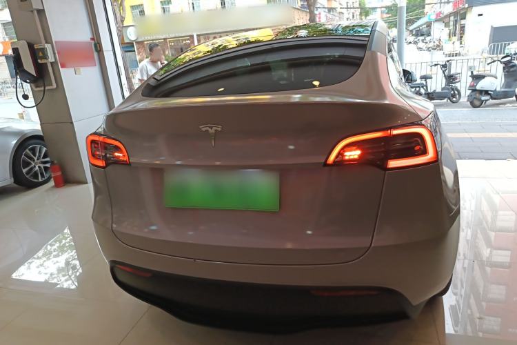 Used Tesla Model Y 2024 Rear-Wheel-Drive Version Rear