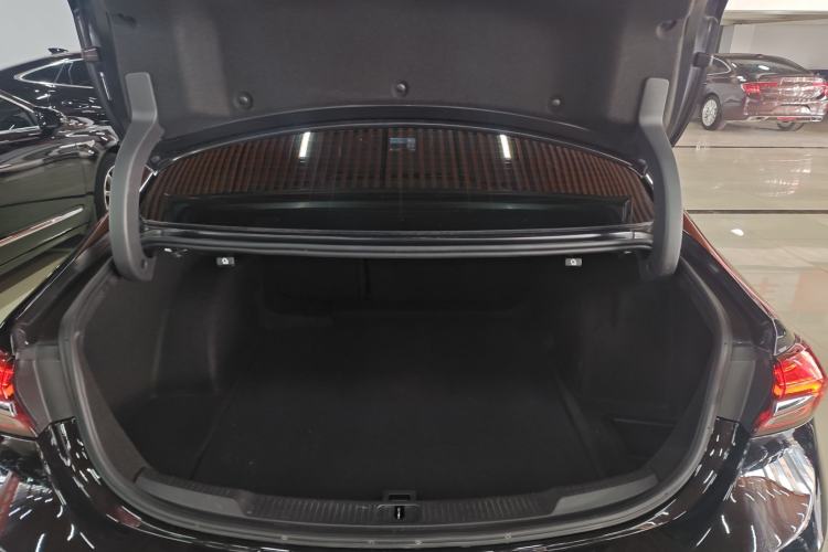 Used Buick LaCrosse 2021 652T Luxury Model
