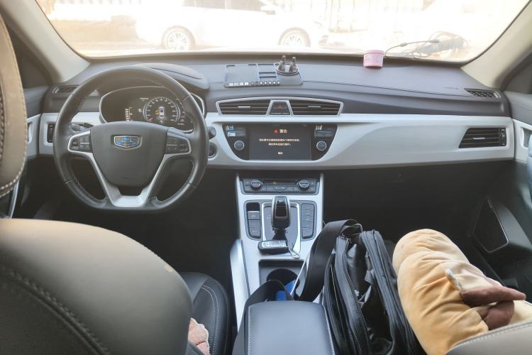 Used Geely Auto Emgrand X7 Sport 2020 1.8TD DCT Two-Wheel Drive Smart Connect 4G-Enabled Version
