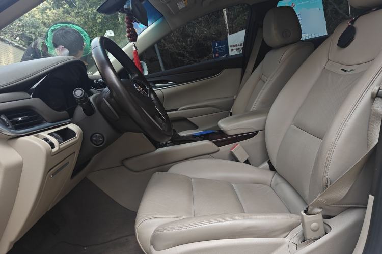 Used Cadillac XTS 2015 28T Comfort Model
