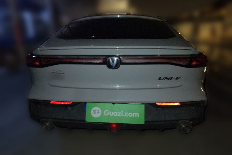 Used Changan UNI-V 2022 1.5T Prestige Version
