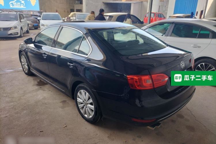 Used Volkswagen Sagitar 2014 Revised Version 1.4TSI Automatic Luxury Edition
