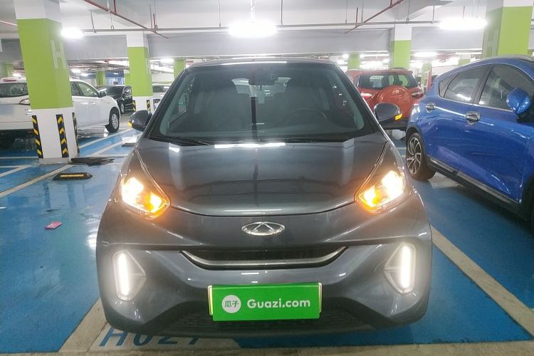 Used Chery QQ Little Ant 2022 Revised Version Sweet Pink Edition Half-Sugar Version Lithium Iron Phosphate 30.7 kWh 30 kW 301 km Front