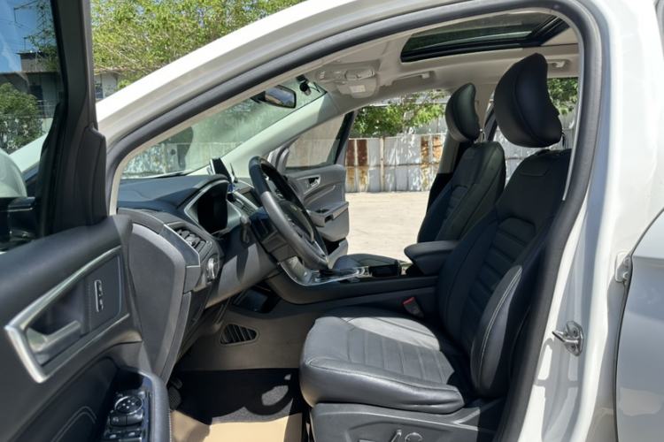 Used Ford Edge 2015 2.0T GTDi 4x4 High-Grade Model