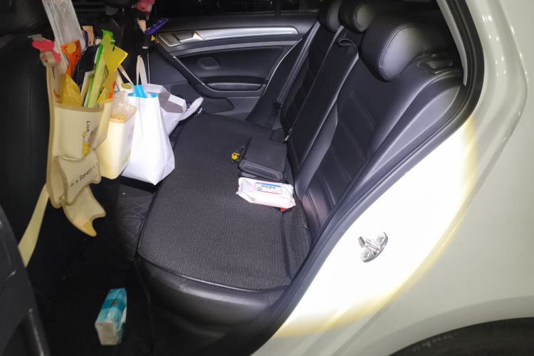 Used Volkswagen Golf 2017 230TSI Automatic Comfort Edition – Celebrating Milestone of One Million Units
