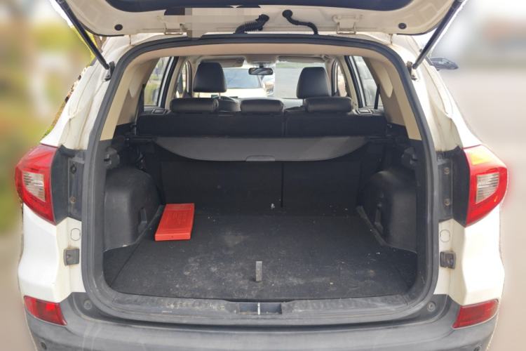 Used BYD Song 2016 GaiShi Edition 1.5TI Manual Elite Model