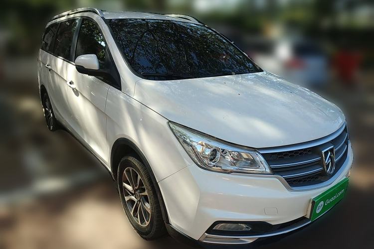 Used Baojun 730 2021 1.5L Manual Fashion Version 7 Seats