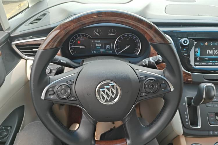 Used Buick GL8 2017 ES 28T Comfort Model China V Standard