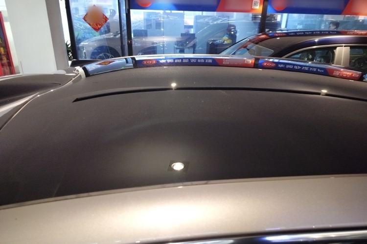 Used Nio ET9 2025 100 kWh Roof