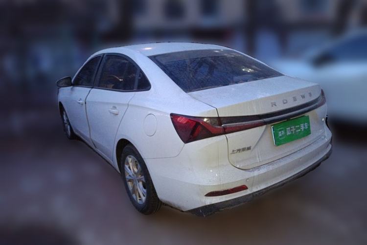 Used Roewe i5 2023 1.5L Manual Comfort Edition
