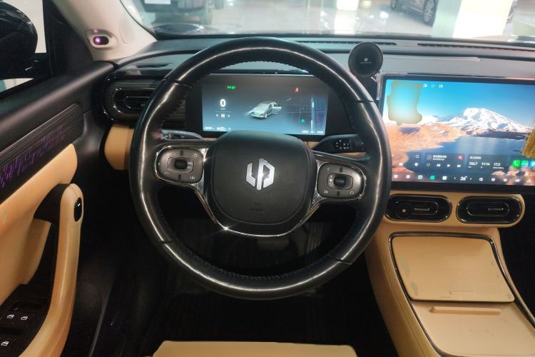 Used Leapmotor C11 2024 All-Electric 580 Luxury Edition Steering Wheel