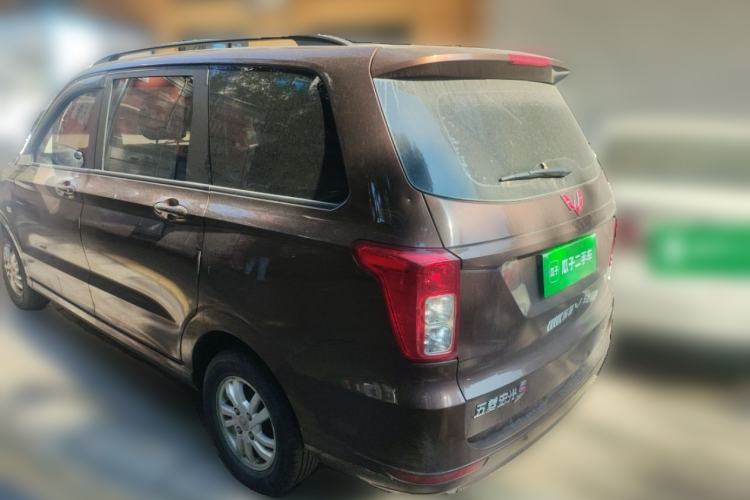 Used Wuling Hongguang 2019 1.5L S Comfort Edition China VI LAR
