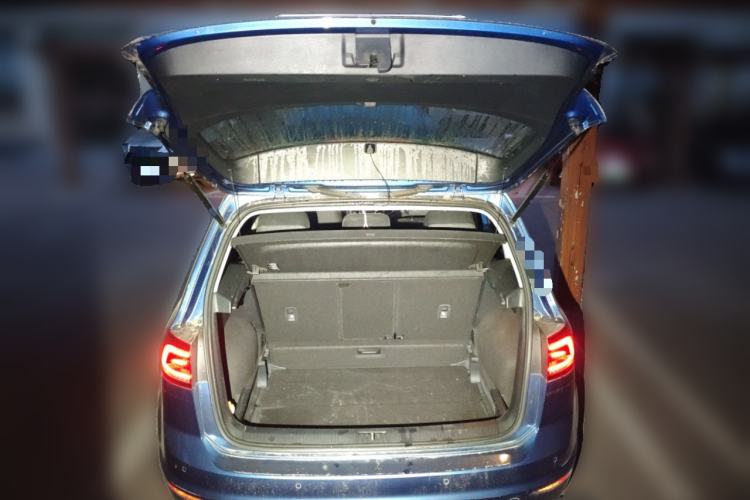 Used Volkswagen Golf Sportsvan 2016 230TSI Automatic Trend Edition Trunk